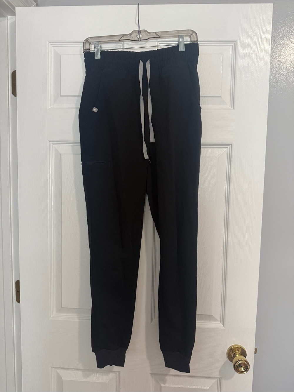 Women’s black figs joggers size S